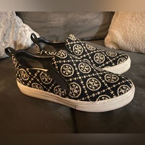 Tory Burch T MONOGRAM SLIP-ON SNEAKER
